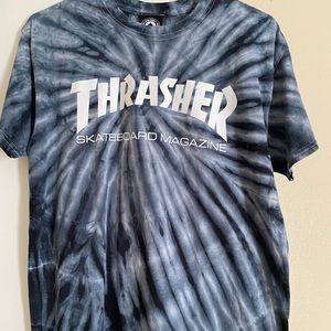 THRASHER tee